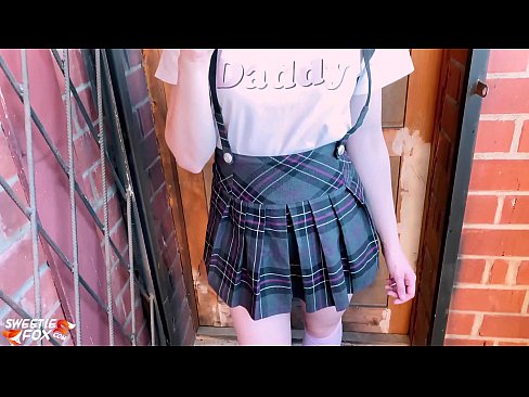 ❤️ Schoolgirl sûget har lul djip en neukt ynstee fan klassen. ❤❌ Anale porno by wy ❤
